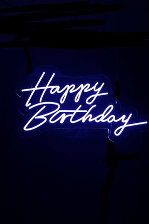 Neon Sign ‚Äì Happy Birthday