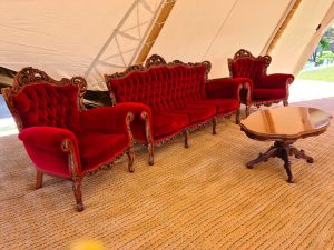 Vintage Lounge Setting - Red